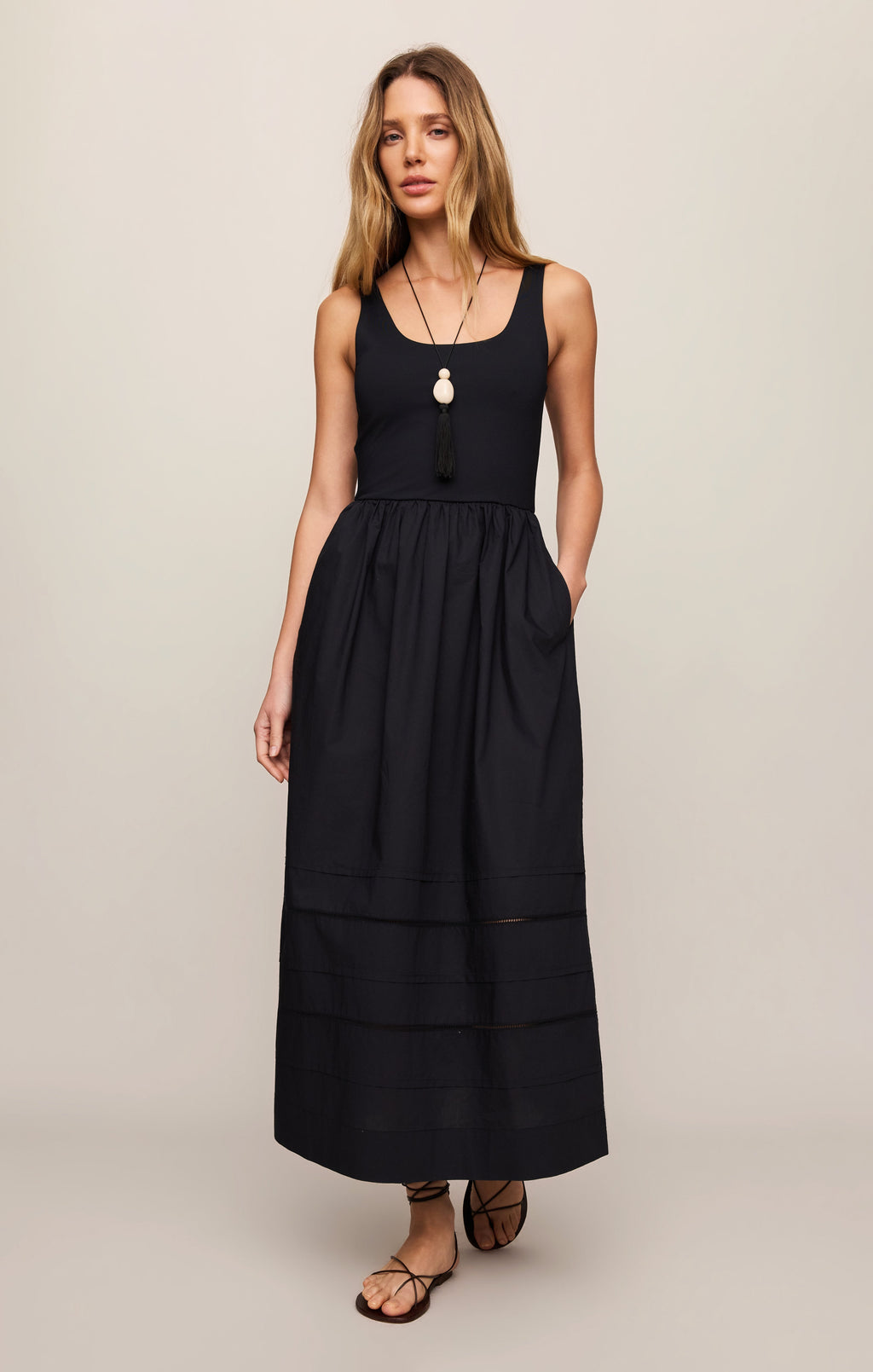 Johanna Sleeveless Midi Dress