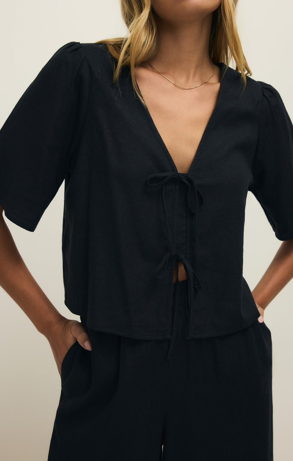 La Belle Linen Cropped Top