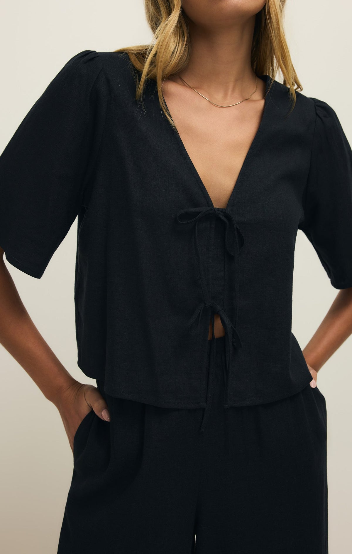 La Belle Linen Cropped Top