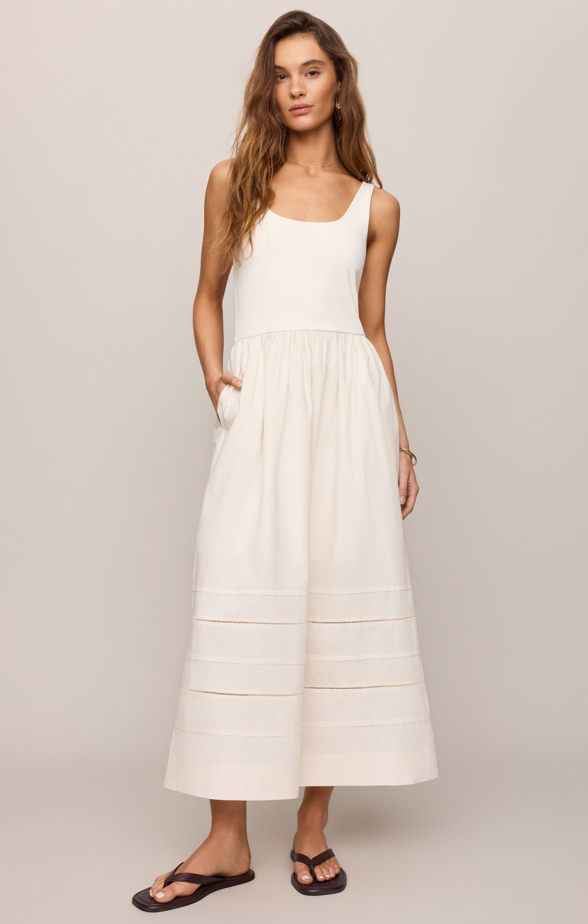 Johanna Sleeveless Midi Dress