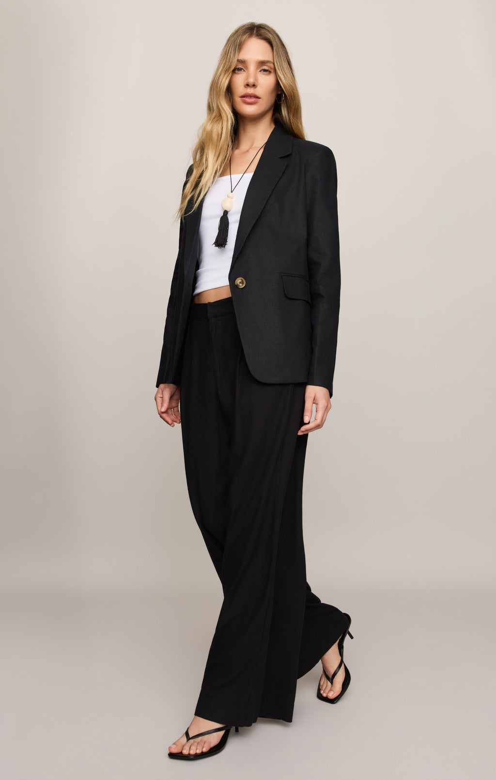 Evan Linen Blazer