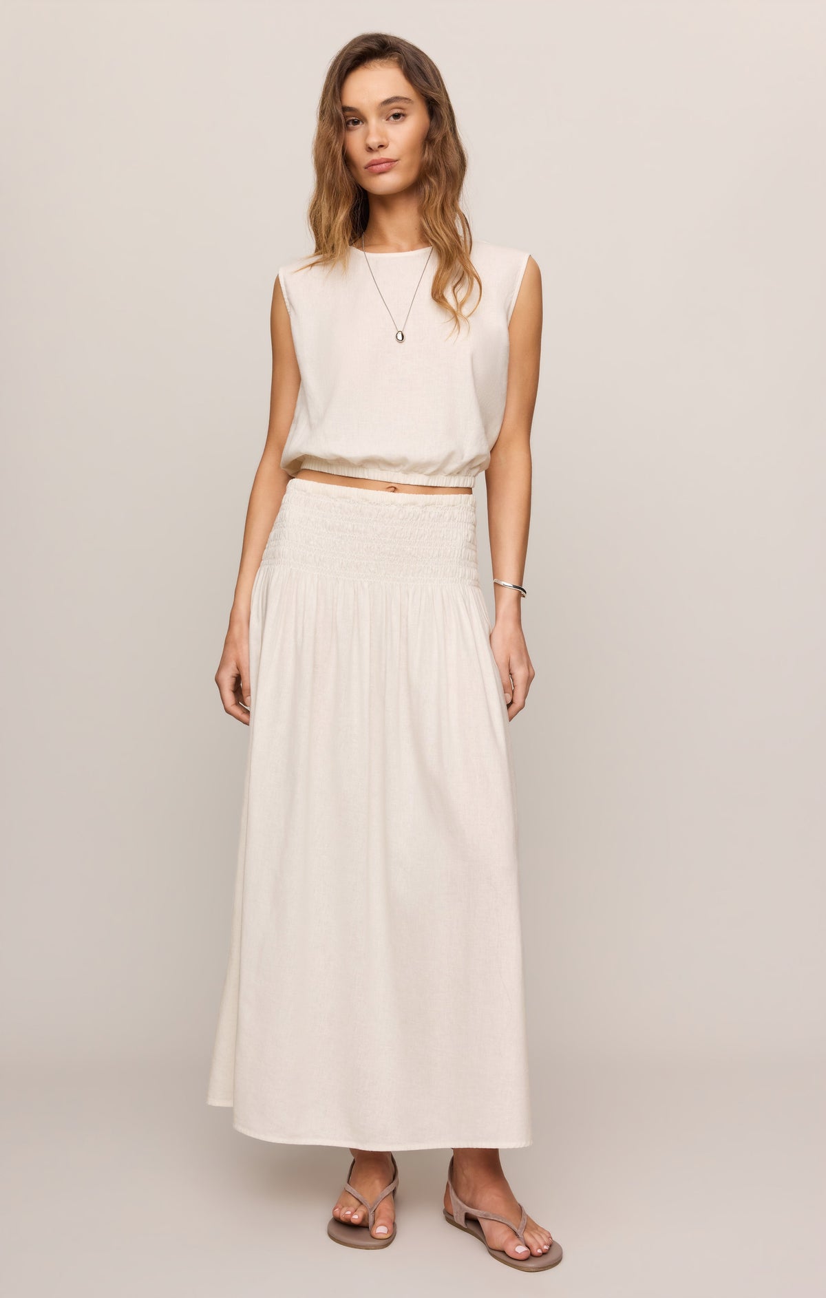 Merit Sleeveless Linen Top